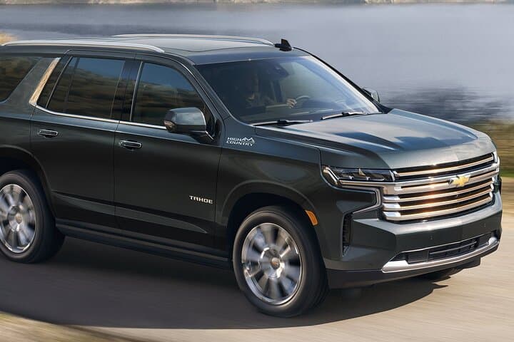 Private Transfer: Niagara Falls to Toronto Airport YYZ by SUV