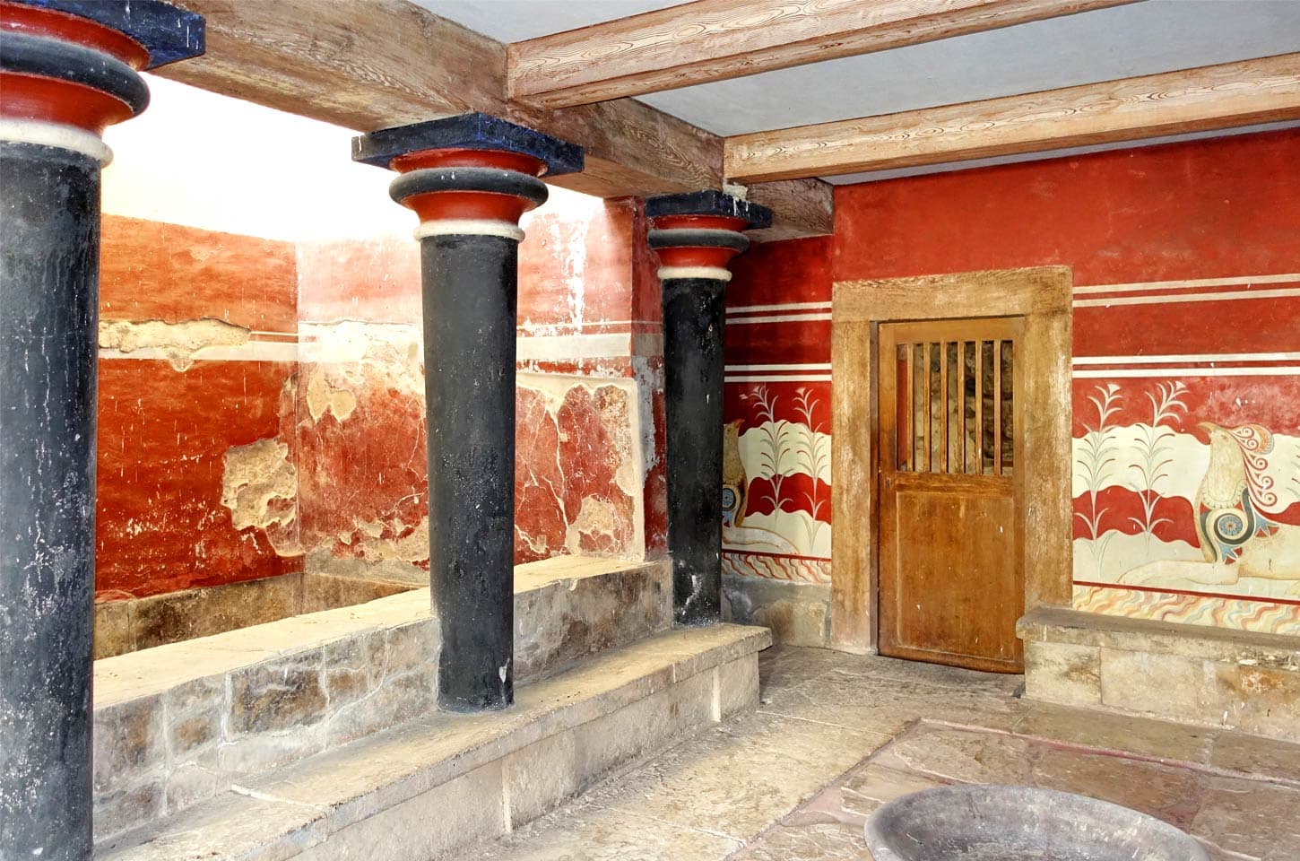 Heraklion Half-Day Private Heritage Tour, Knossos, History & Local Flavor