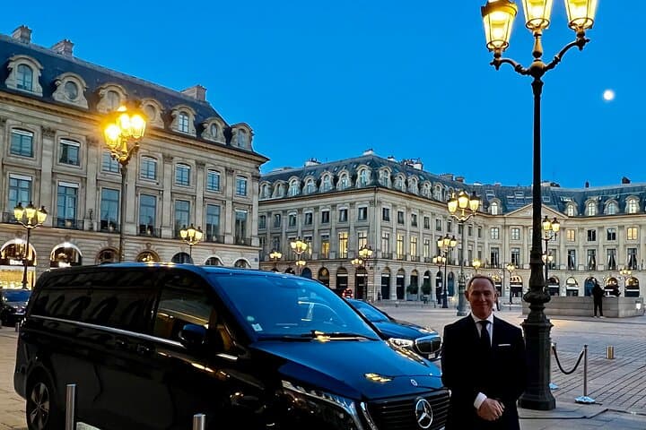Private transfer by luxury Mercedes from BAYEUX to ==> PARIS with Cab-Bel-Air