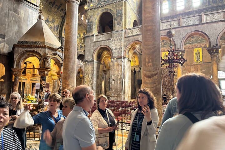 Venice St Mark's Basilica Express Guided Tour with Tickets