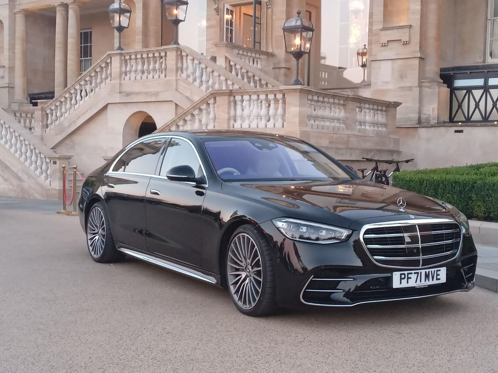 Providing chauffeuring services to & from the airports in London