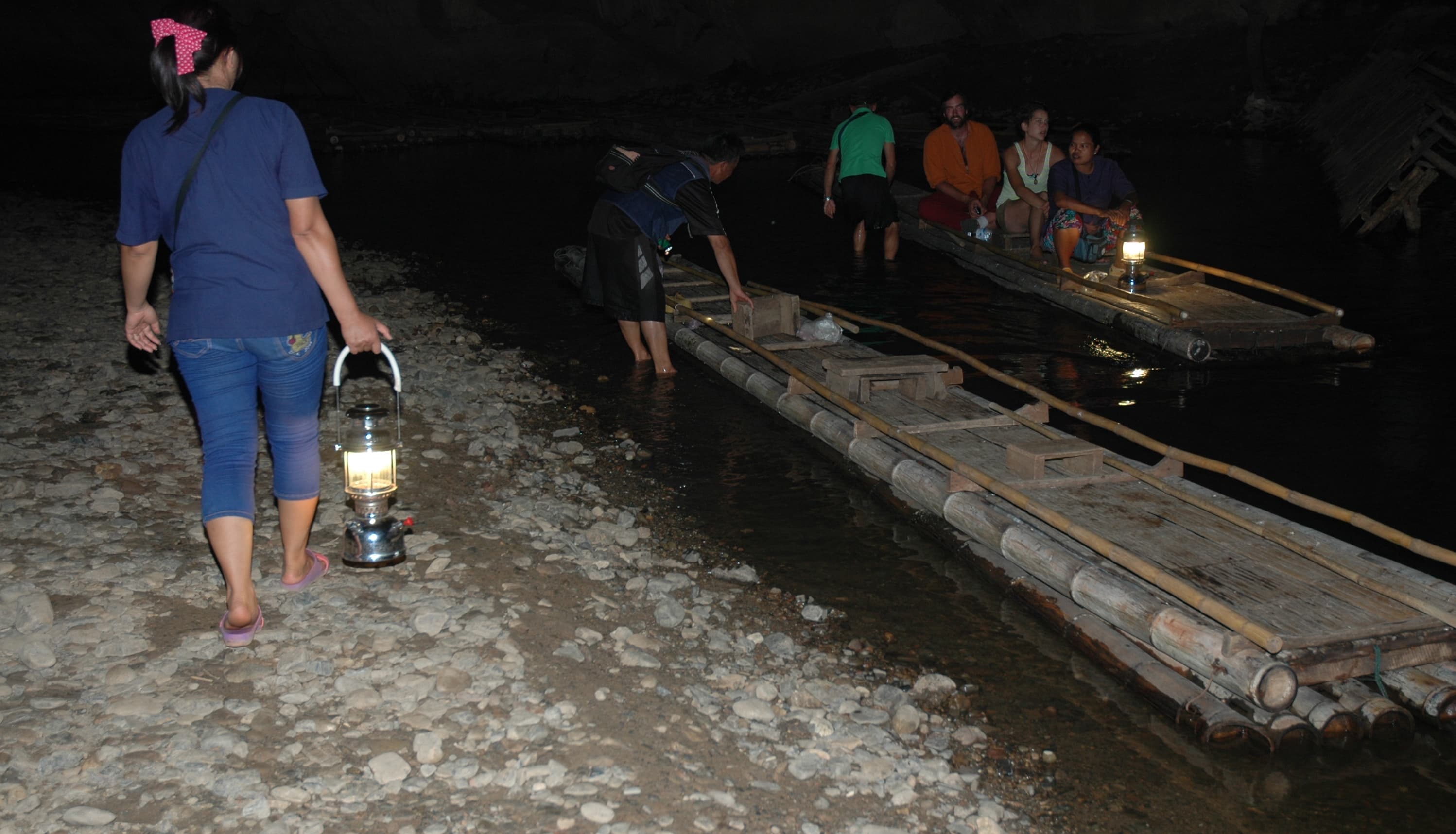 Tham Lod Cave & Pre-Historical Tomb & Bamboo Bridge 