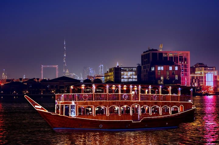 Dubai Creek Dhow cruise Dinner with transfers