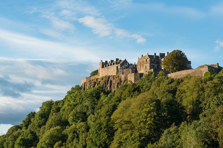 Stirling Castle and Loch Lomond Private Day Tour from Glasgow