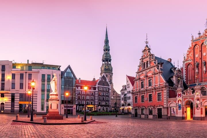 Riga Scavenger Hunt and Highlights Self Guided Audio Tour