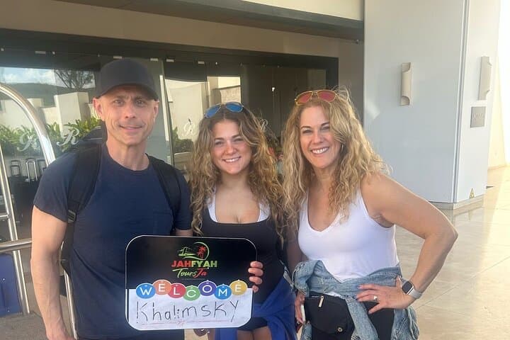  Breathless and secrets hotels private airport transfer services 