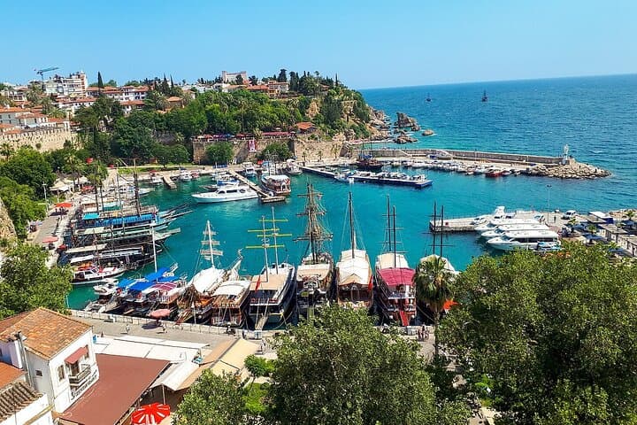 6 Days Ephesus, Pamukkale, Antalya and Cappadocia by Plane