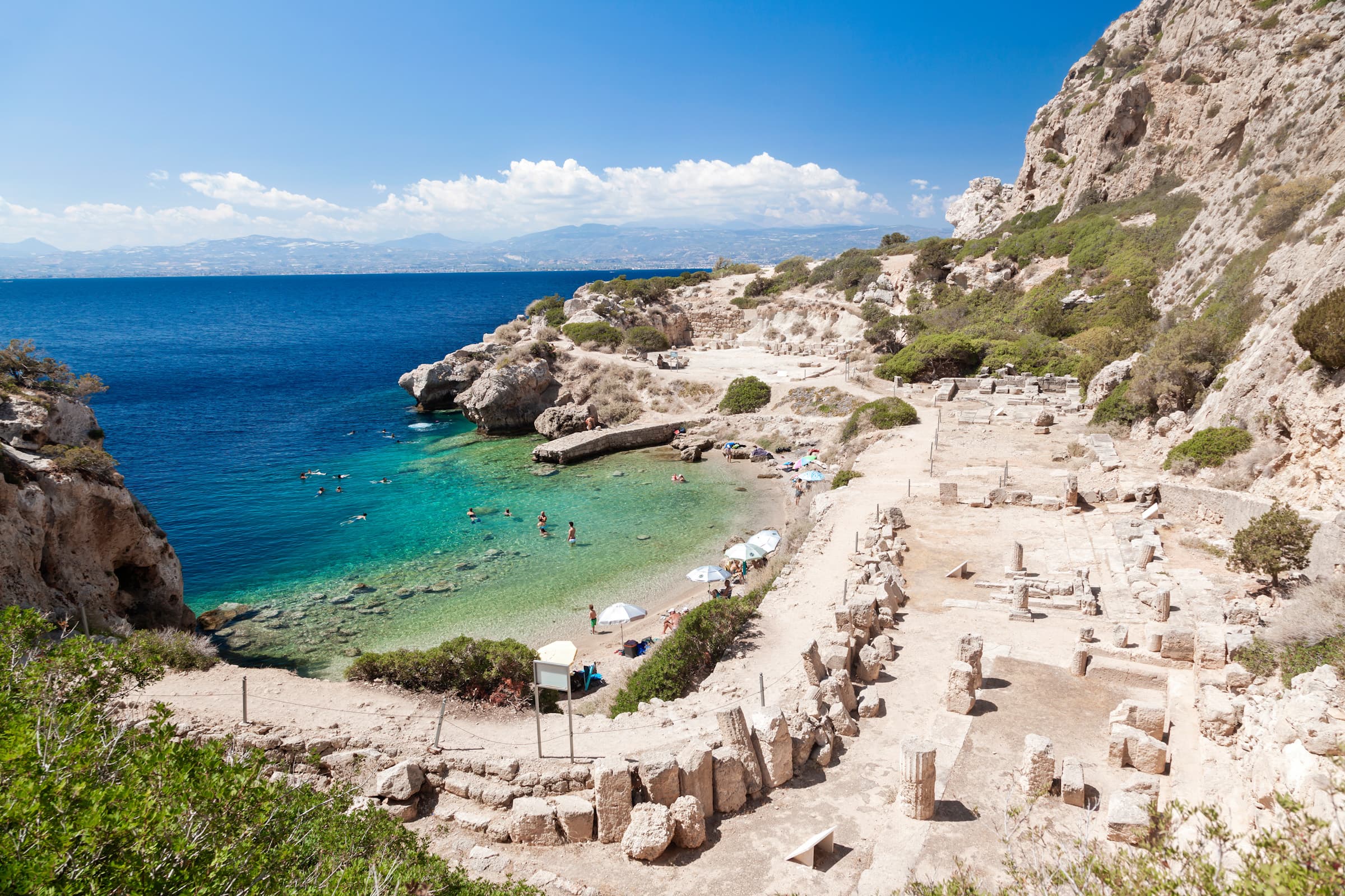 Private Tour of Ancient Corinth, Sanctuary of Hera, Blue Lake & Isthmus Canal from Athens