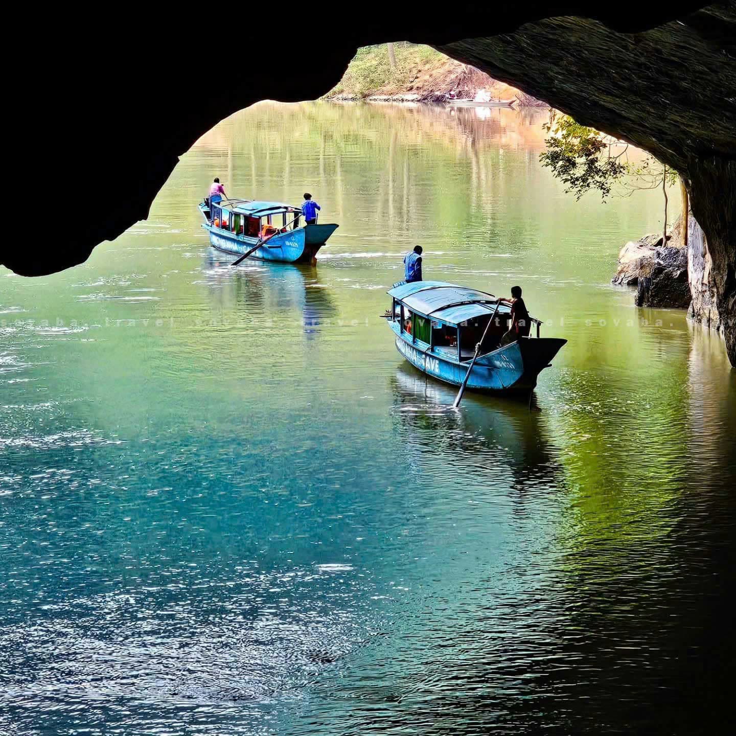 From Hue: Botanic Garden, Phong Nha Cave and Dark Cave Tour