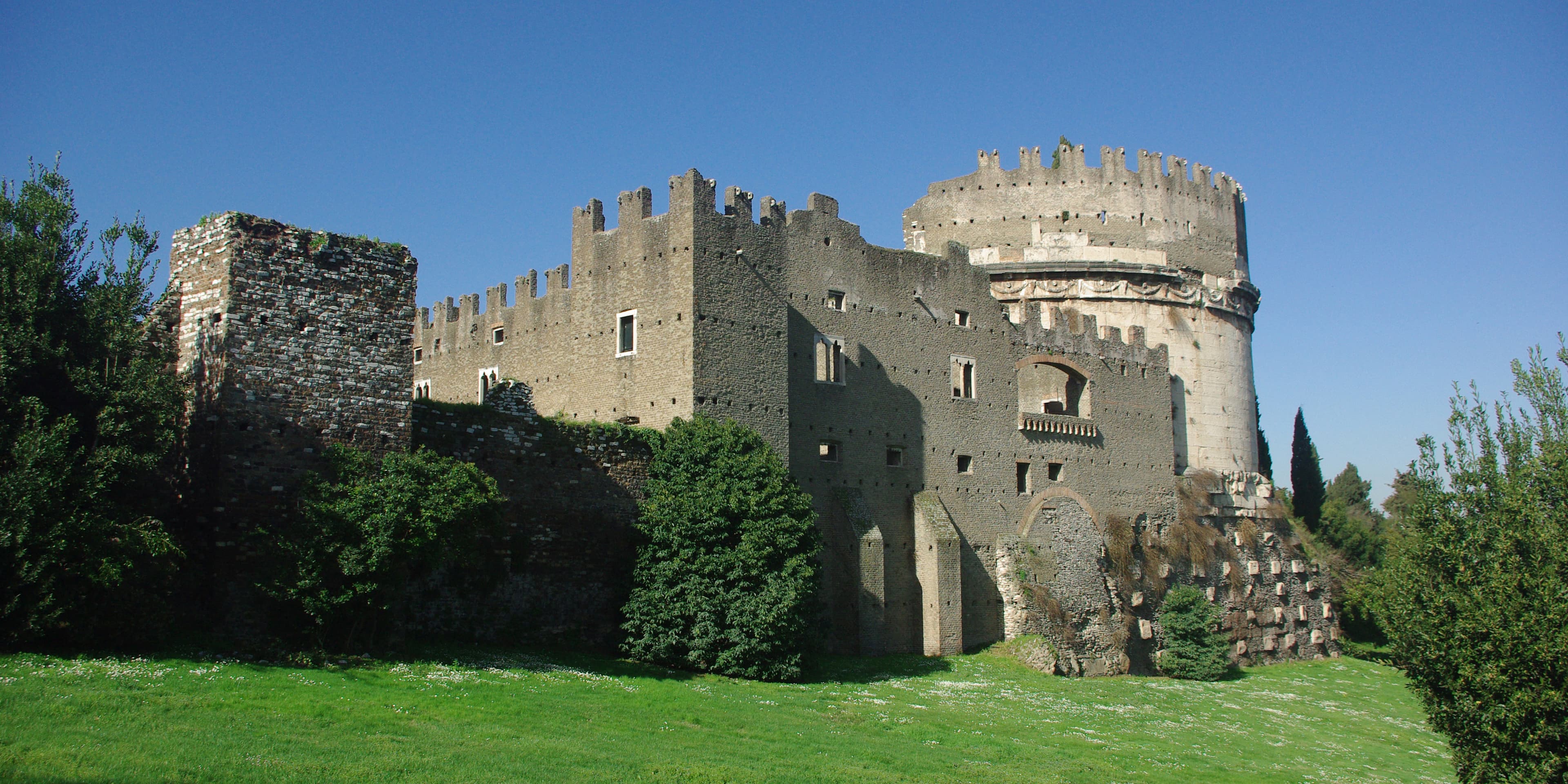 Rome Kids friendly Guided Tour upon the Walls and Undergrounds