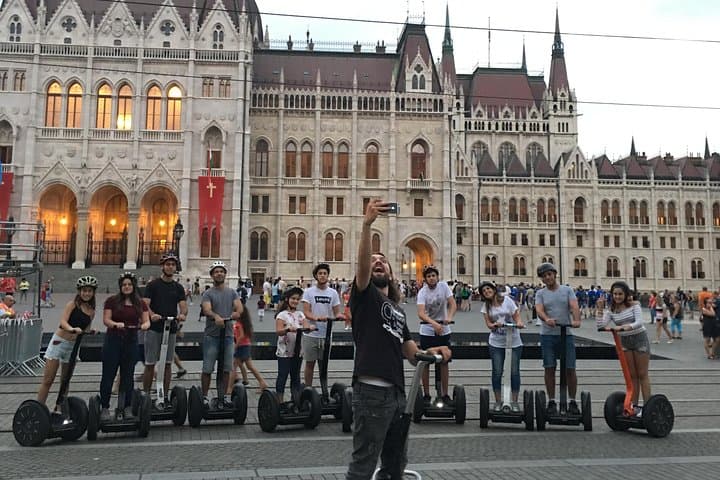  City Segway Tours Budapest ( Buda + Pest ) 