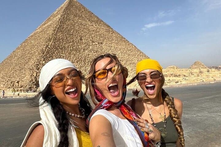 Giza Pyramids, Saqqara, Memphis Day Trip with tickets & lunch