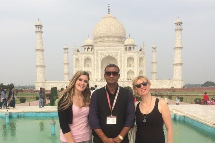 Taj Mahal and Agra Fort Tour with IHCL Skydeck Dining Experience