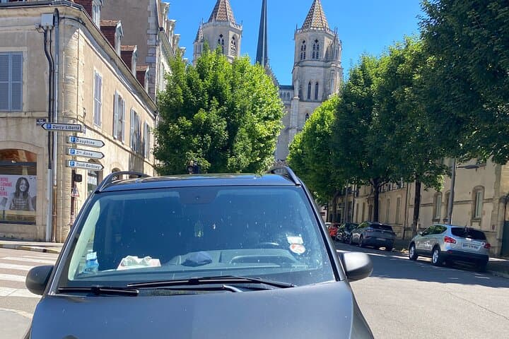 Private Transfer from Paris to Beaune or Dijon
