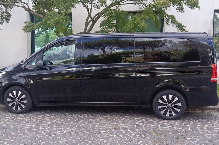 Private Transfer From Sorrento to Naples 