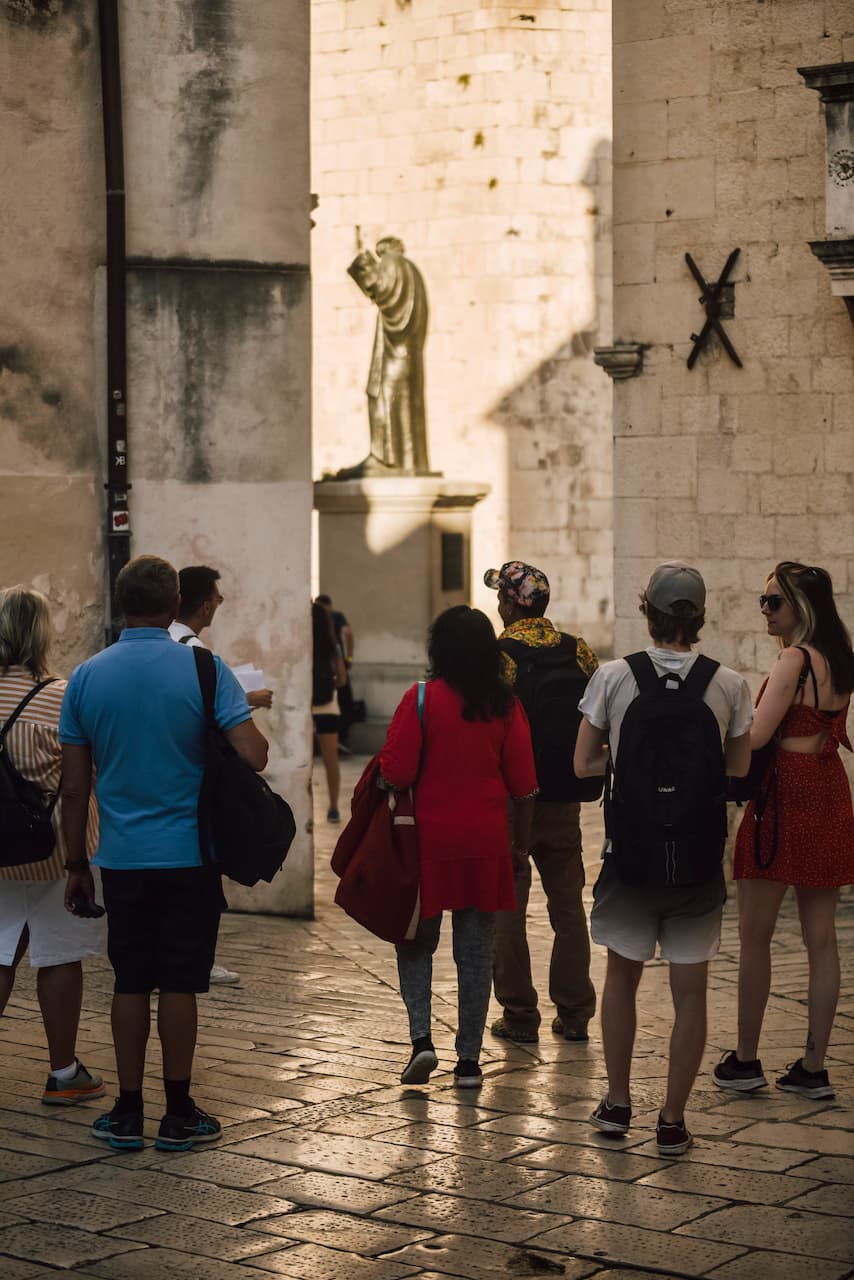 Private - Walking Tour with a local guide 