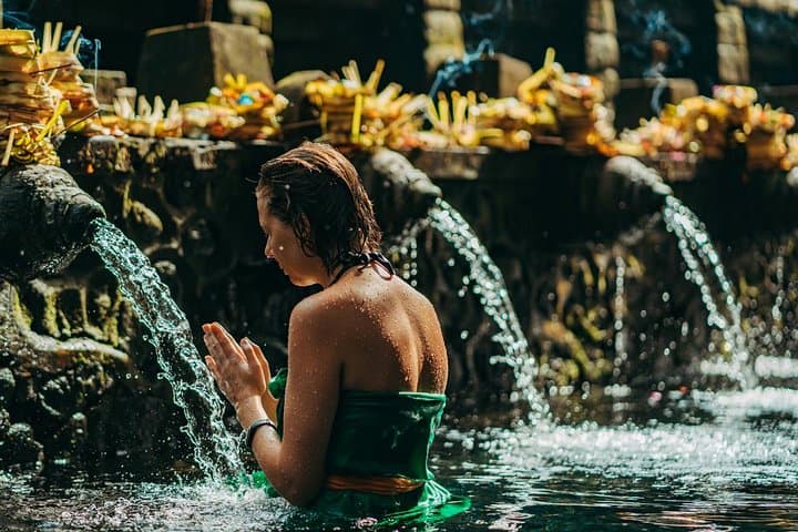 Ubud Tirta Empul Blissful Cleansing
