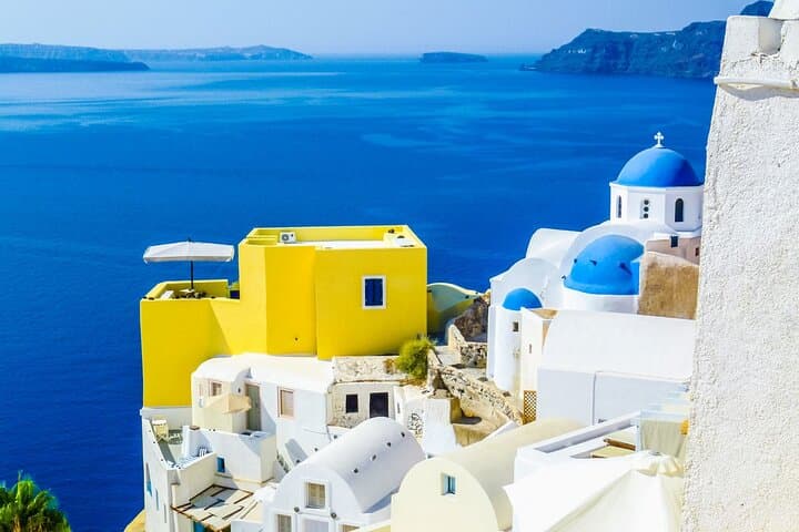 2-day Tour from Athens to Santorini and Mykonos