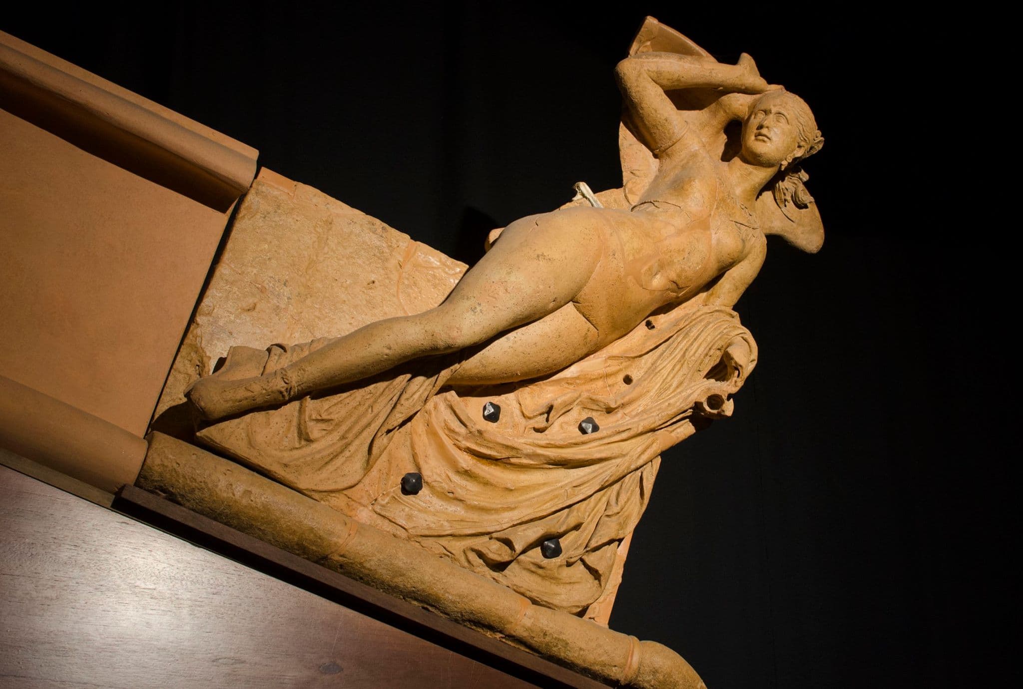 The women of wine: from the Etruscans to today