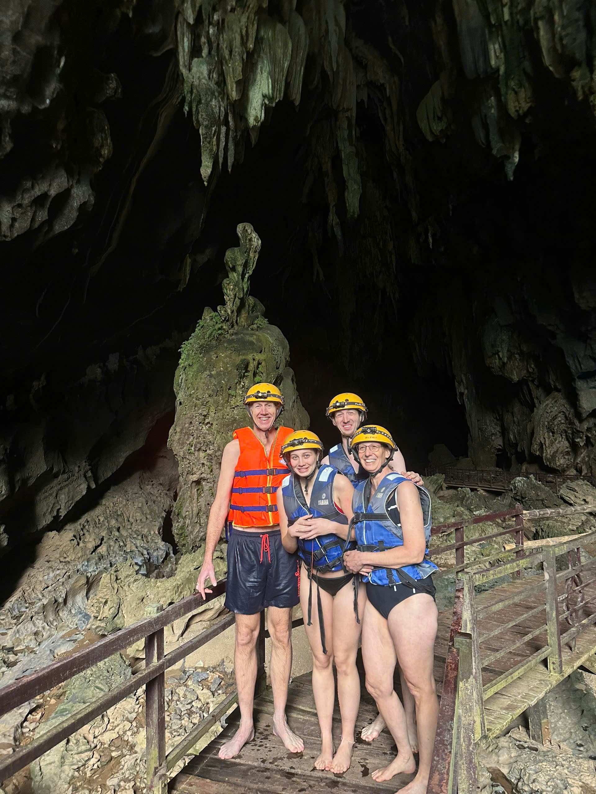 From Hue: Botanic Garden, Paradise Cave and Dark Cave Tour