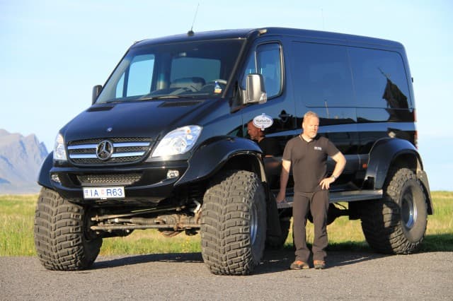 Private Super Jeep with driver guide