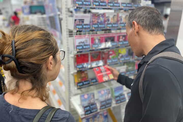 Discover Tokyo by Train and Walk