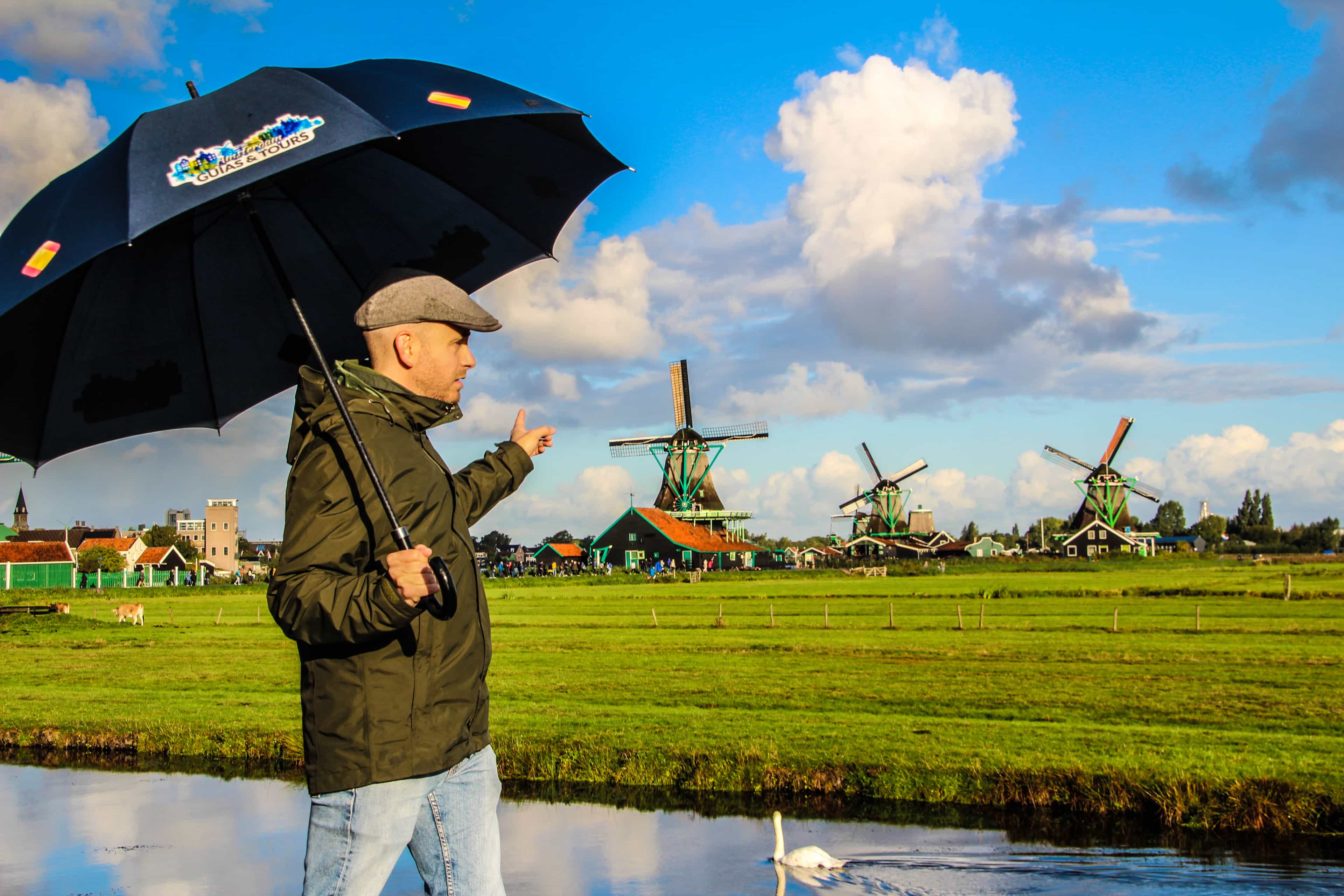 Tour to Zaanse Schans, Edam, Volendam, and Marken