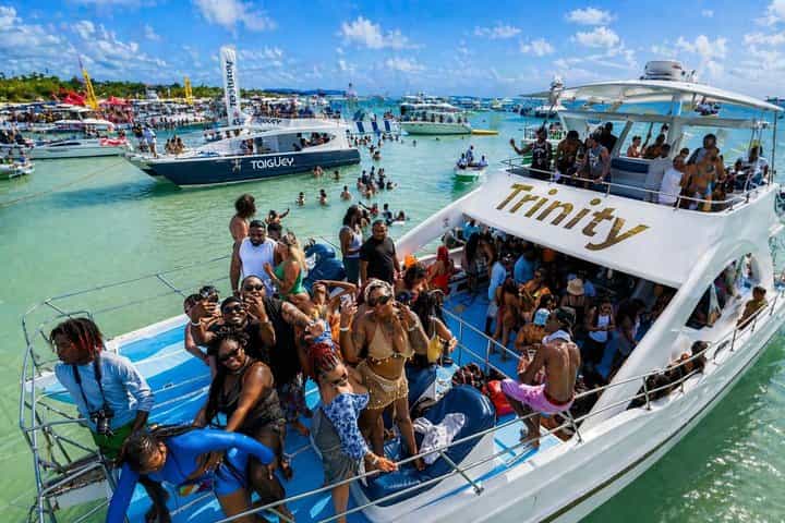 Punta Cana Hip Hop & Afrobeats Party Boat: Vibes, Open Bar