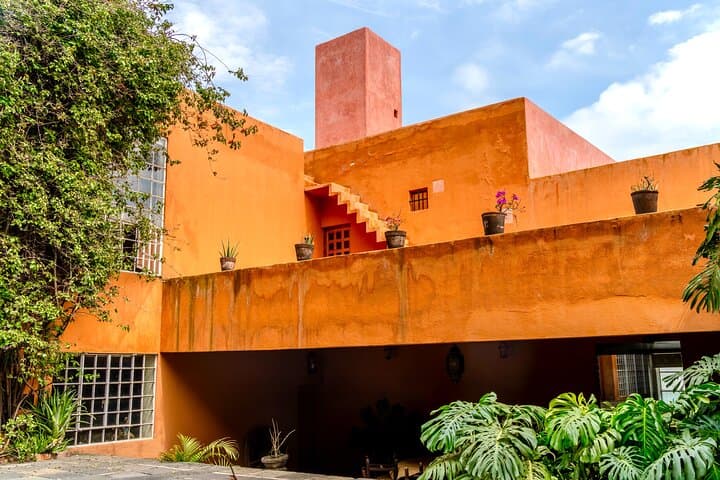 Exclusive Tour: Luis Barragan Legacy at Casa Ortega