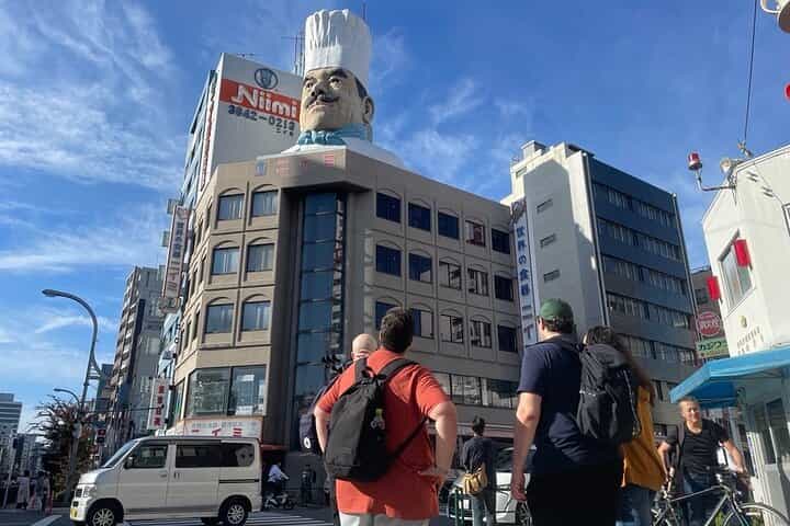 Discover Tokyo by Train and Walk