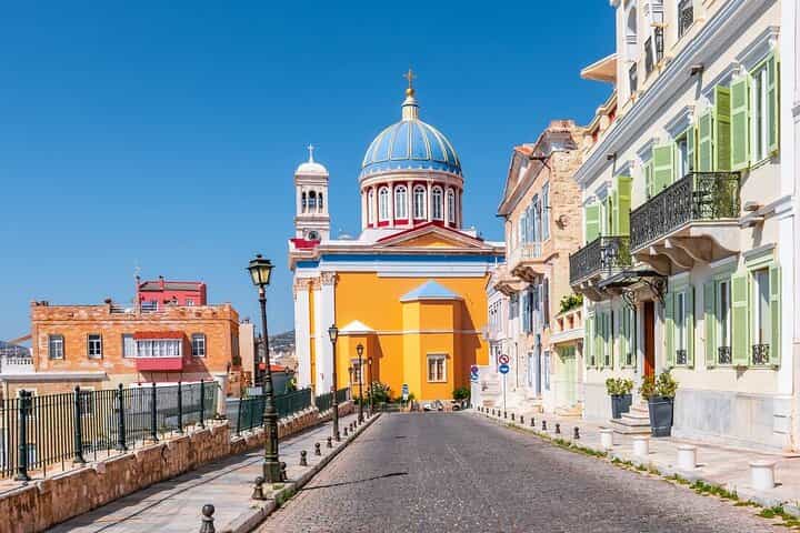 Small Group Insider Tour in Syros