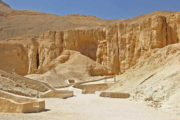 Budget Luxor Day Tour: Explore Karnak & Luxor Temples