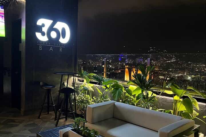 Medellin: Rooftop Bar Crawl with VIP Access & Hidden Clubs