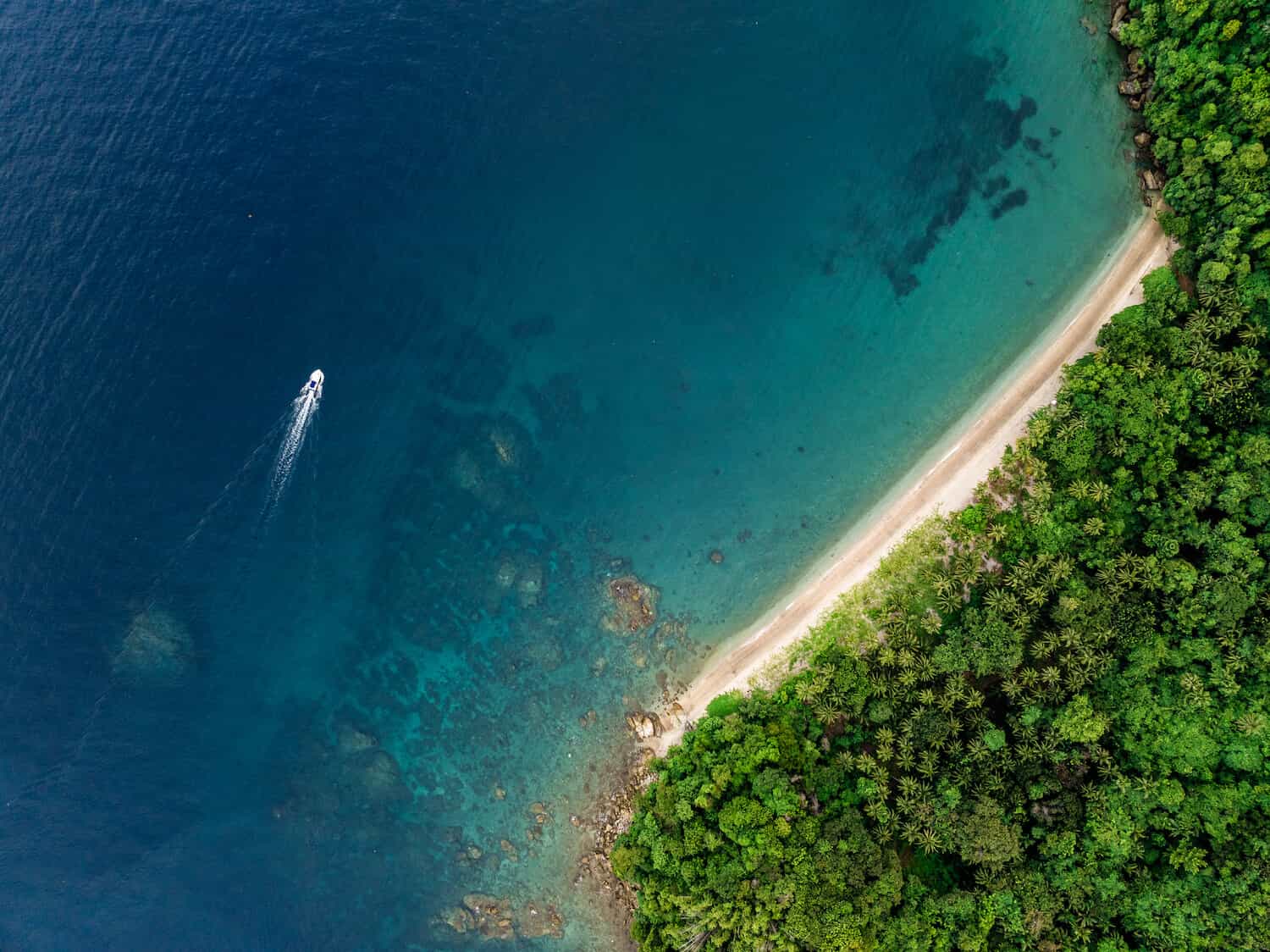 Islands Of Calapan — 3 Dive Exploration