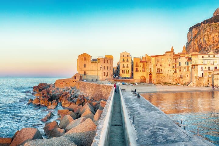 Private Monreale Mosaics & Cefalù coast Tour