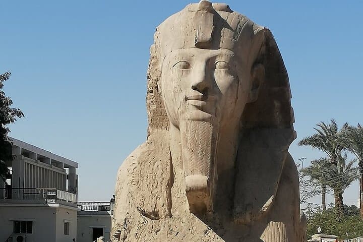 Private Tour Giza Pyramids, Sphinx, Saqqara & Memphis from Cairo