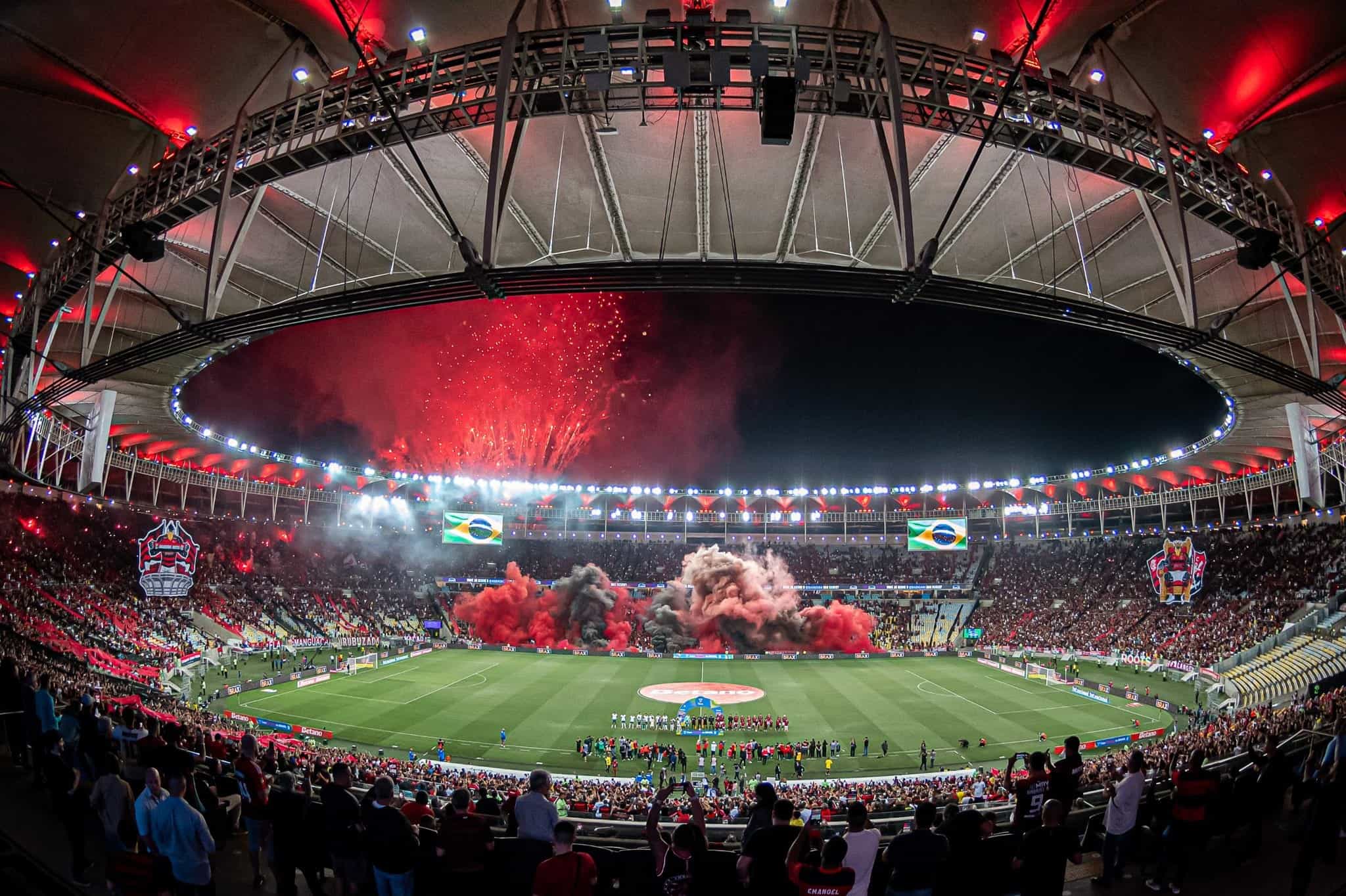 Soccer Match in Maracanã Stadium - Premium Experience