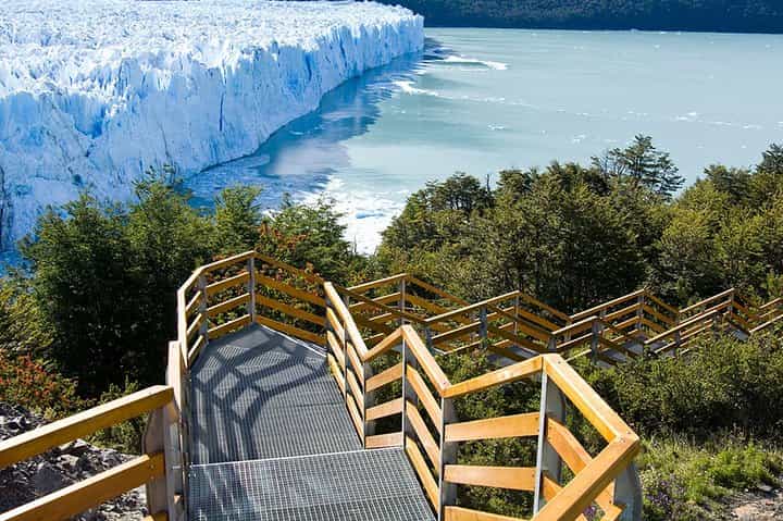 Perito Moreno Glacier Experience on the catwalks