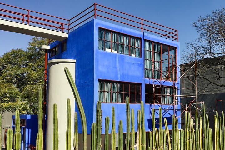 EXCLUSIVE TOUR Casa Estudio Frida Kahlo-Diego Rivera Small Groups