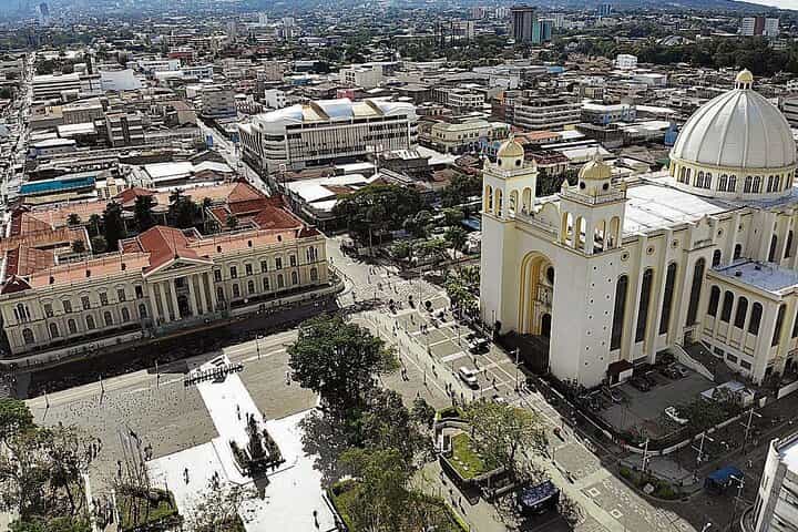 El Salvador 3 days and 2 nights From Guatemala