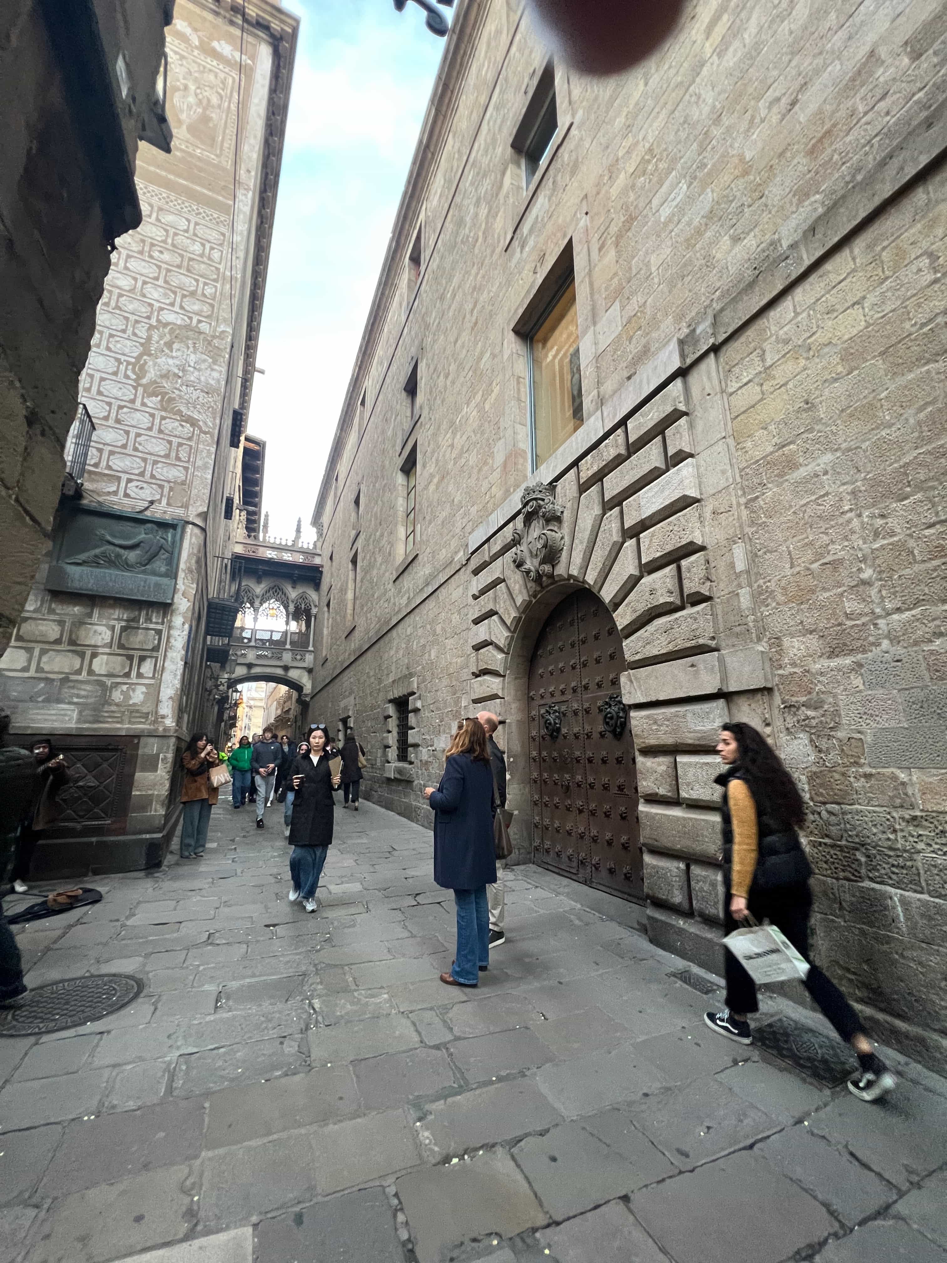 Barcelona Discoveries Private Walking Tour