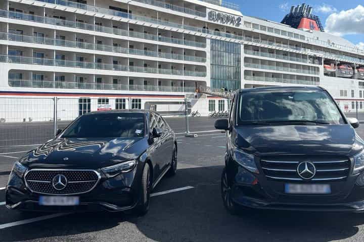 Bayeux to Paris: Private Transfer with Optional Giverny Stop
