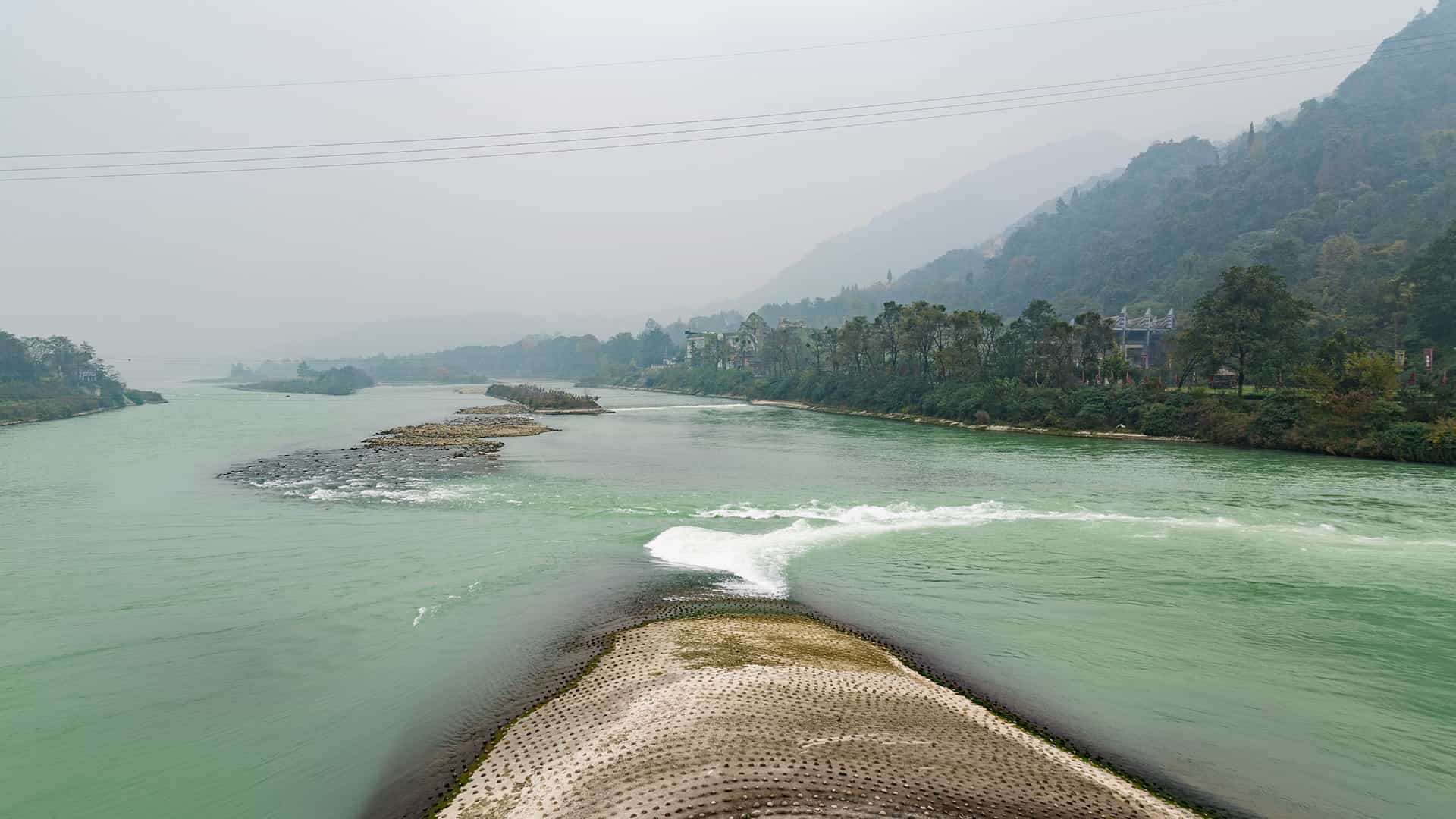Three-Day Tour of Dujiangyan, Panda Valley, and Bipenggou