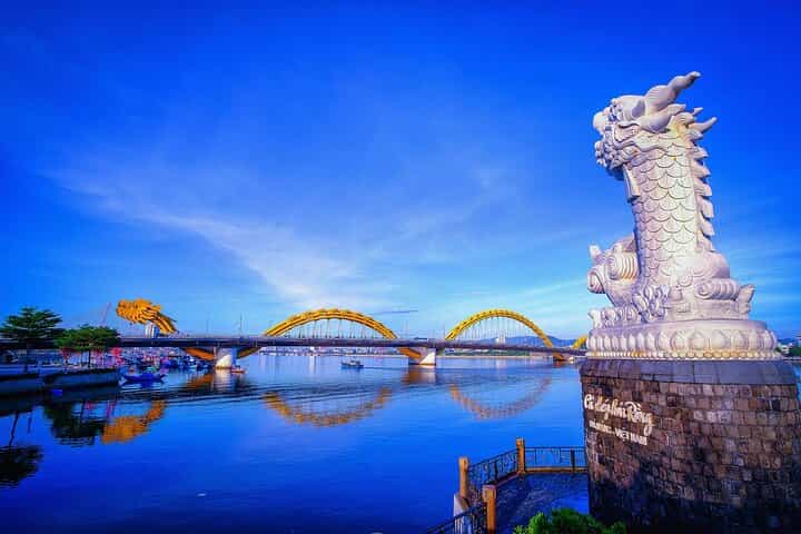 Private transfer Danang airport (DAD) - Danang City Center