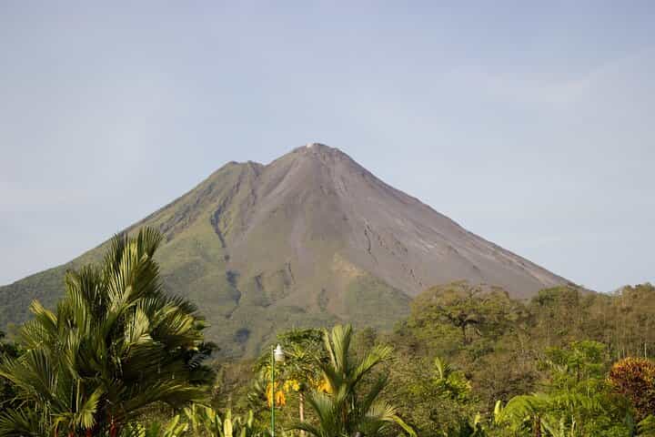 Direct Transfer From San Jose to Limon, English Speaking Driver