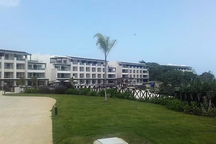 Private Airport Transfer to Royalton Negril Resort