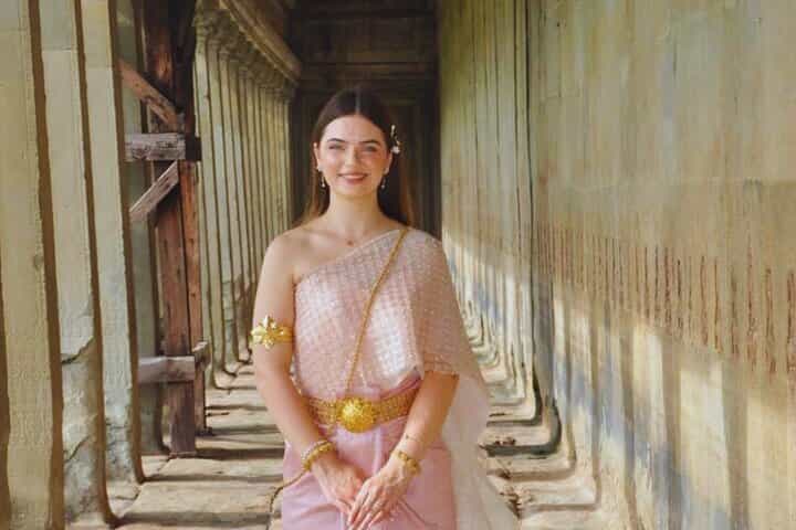 Angkor Wat Khmer Traditional Custom Dressing Experience