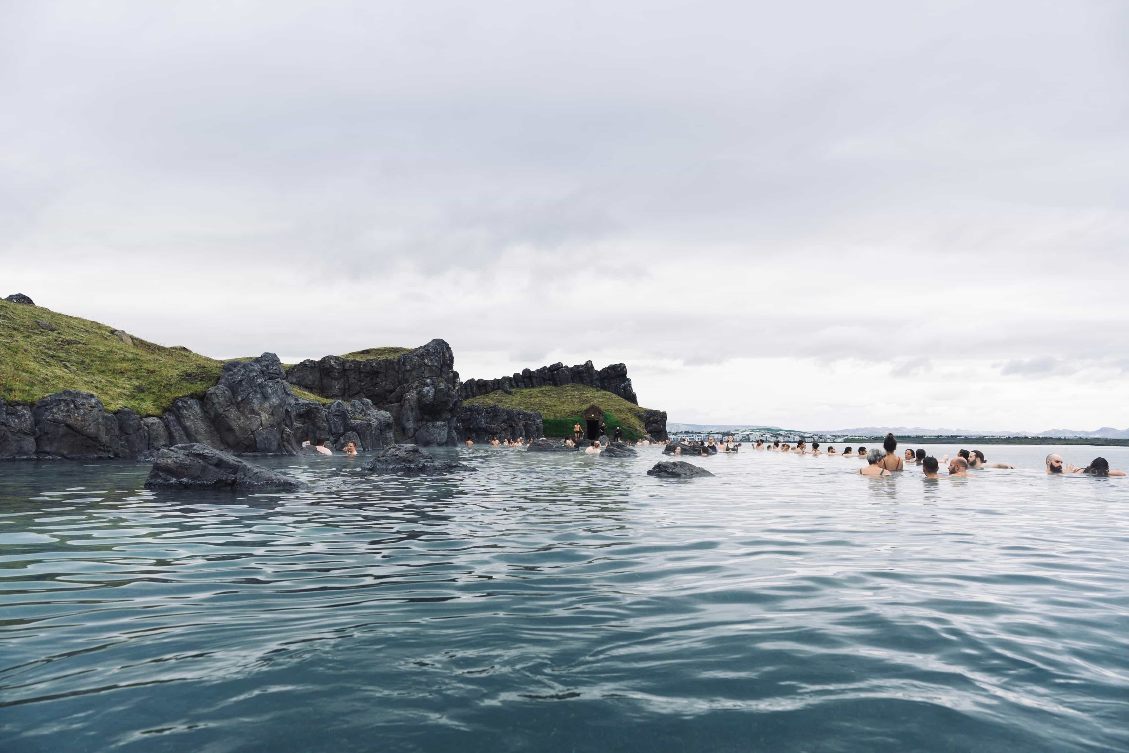 Reykjavik to Sky Lagoon