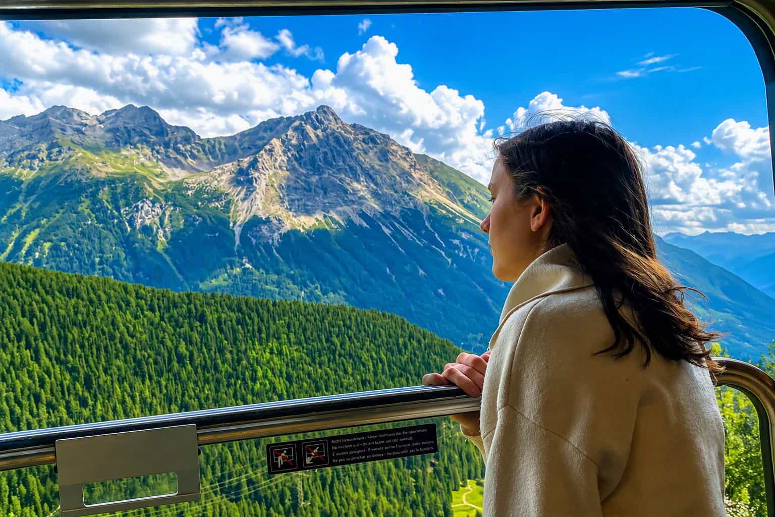 Bernina Scenic Train and Swiss Alps - Day Trip from Milan