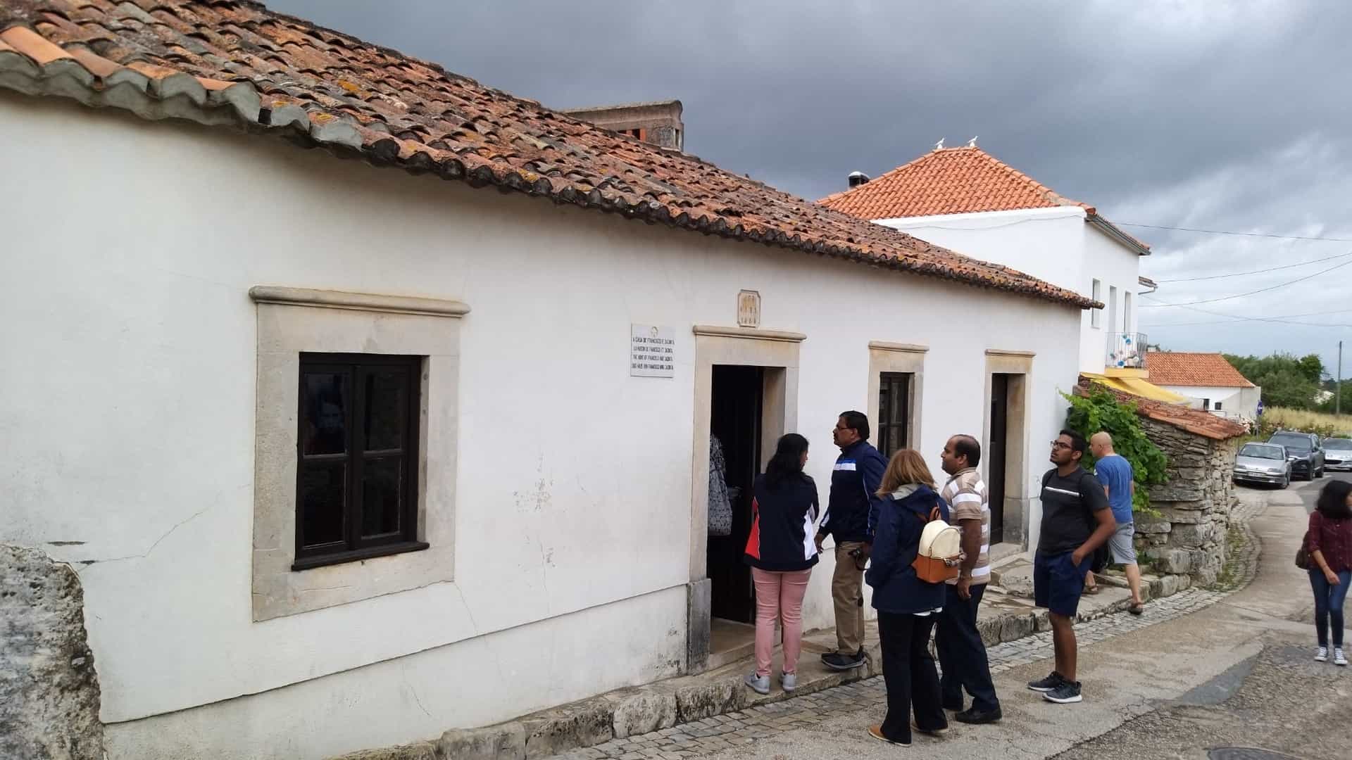 Private Fátima Pilgrimage Day from Porto: Sanctuary, Valinhos and Aljustrel Shepherds’ Houses